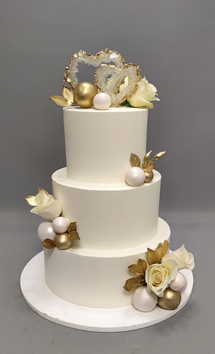 svadbena torta StudioArtGarden - organizacija venčanja